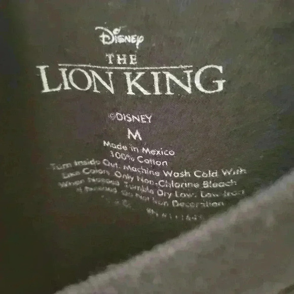 Mufassa Scar Disney Men's The Lion King Good Vs Evil Movie Scene T-Shirt SZ M - Picture 2 of 9